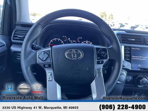 Used 2024 Toyota 4Runner SR5 AWD/4WD image 22