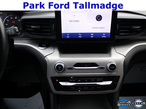 Used 2022 Ford Explorer XLT image 17