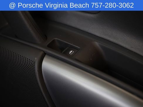 Used 2011 Audi R8 V10 AWD/4WD image 47