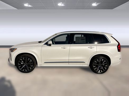 New 2026 Volvo XC90 B6 Ultra image 2