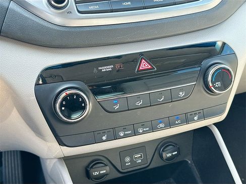 Used 2018 Hyundai Tucson SEL image 17