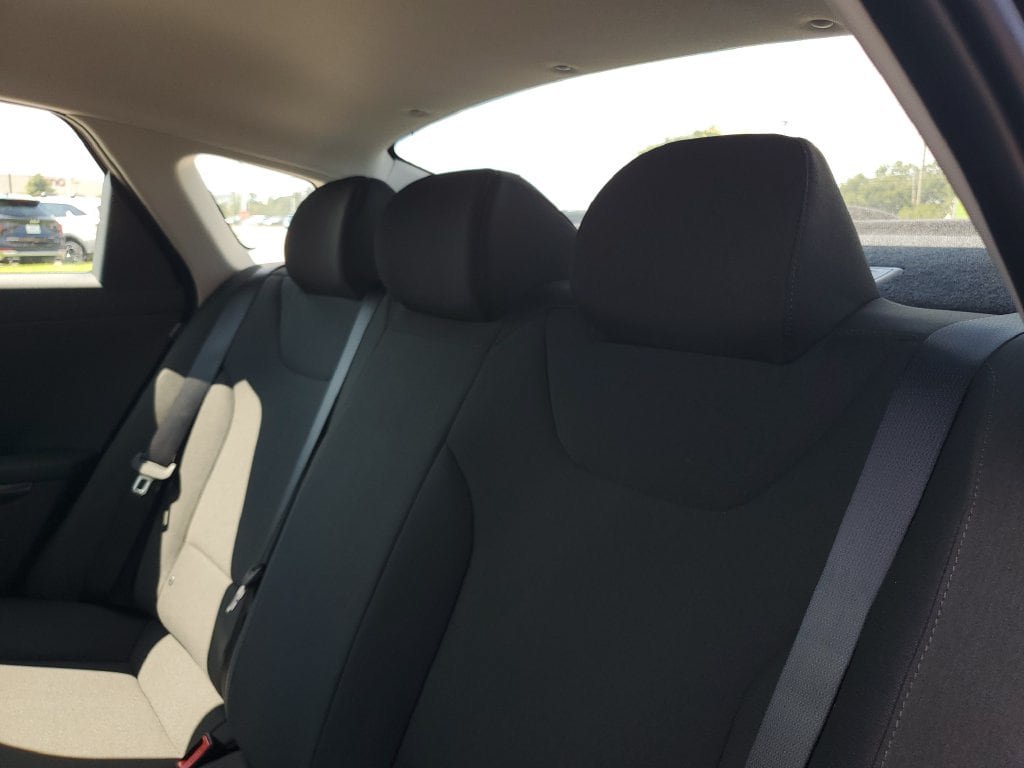 New 2026 Kia K4 FWD image 21
