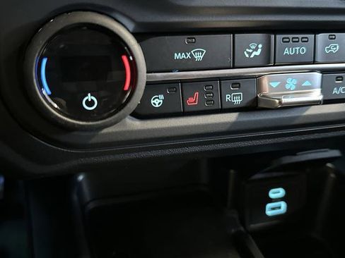 New 2025 Ford Bronco Badlands w/ Sasquatch Package image 7