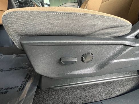 Used 2024 Ford F450 XLT image 20