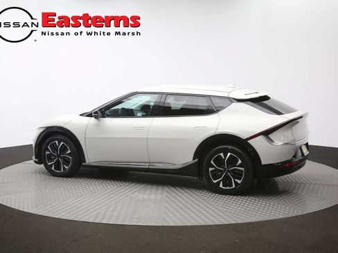 Used 2022 Kia EV6 Wind w/ Wind Technology Package AWD/4WD image 59
