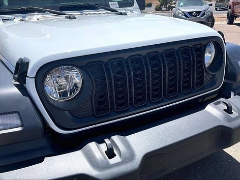 Used 2025 Jeep Wrangler Unlimited Sport AWD/4WD image 33