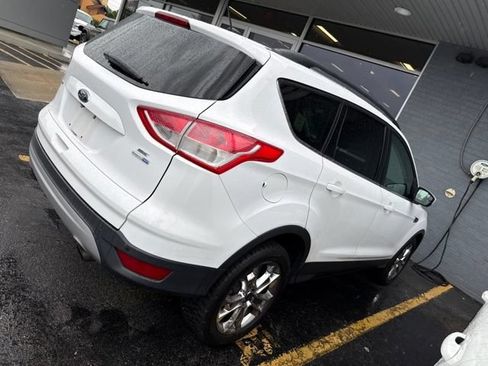 Used 2016 Ford Escape SE w/ SE Leather Comfort Package AWD/4WD image 5