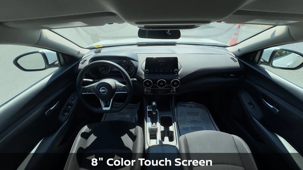 Used 2024 Nissan Sentra SV FWD image 11