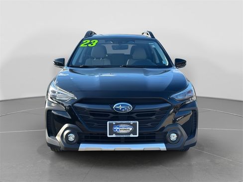 Used 2023 Subaru Outback Limited image 8