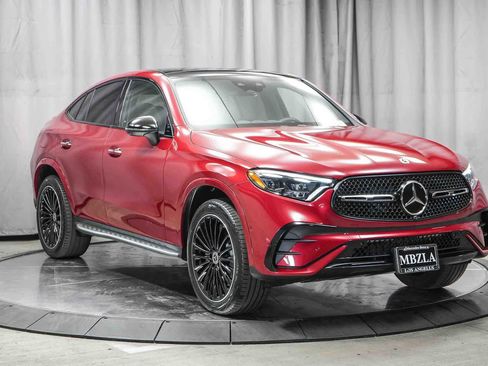 Certified 2026 Mercedes-Benz GLC 300 4MATIC image 3