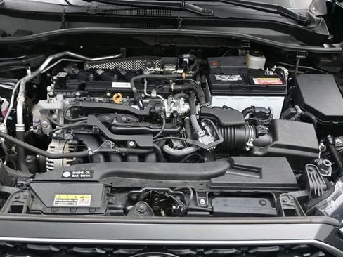 Certified 2022 Toyota Corolla Cross XLE w/ Black Badges Package (TMS) AWD/4WD image 22