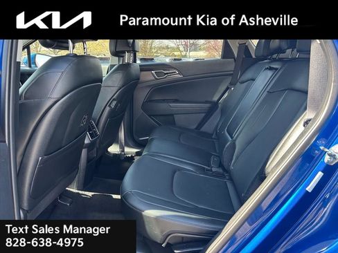 Certified 2024 Kia Sportage EX image 20