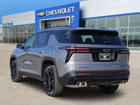 New 2027 Chevrolet Traverse LT w/ Midnight/Sport Edition FWD image 4