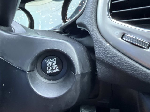 Used 2021 Jeep Compass Latitude w/ Sun and Sound Group AWD/4WD image 36