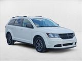 Used 2018 Dodge Journey SE w/ Popular Equipment Group image 3