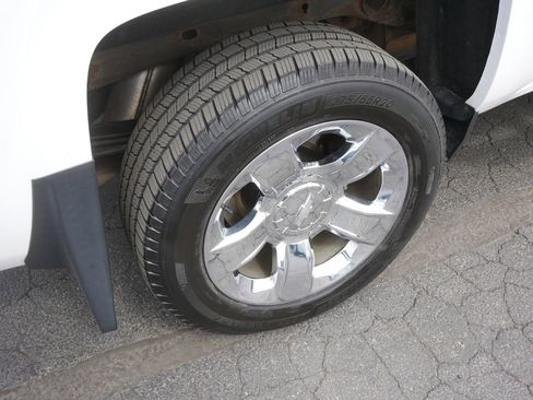 Used 2018 Chevrolet Silverado 1500 LTZ w/ Sport Package image 8