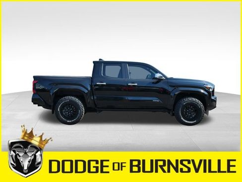 Used 2024 Toyota Tacoma Limited w/ Limited Package (LT) AWD/4WD image 9