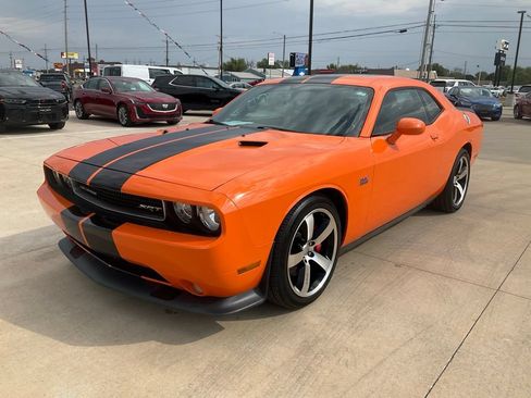 Used 2012 Dodge Challenger SRT8 w/ Premium Sound Group RWD image 35