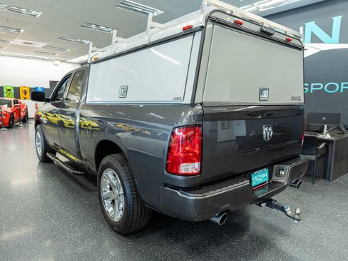 Used 2018 RAM 1500 Express RWD image 7