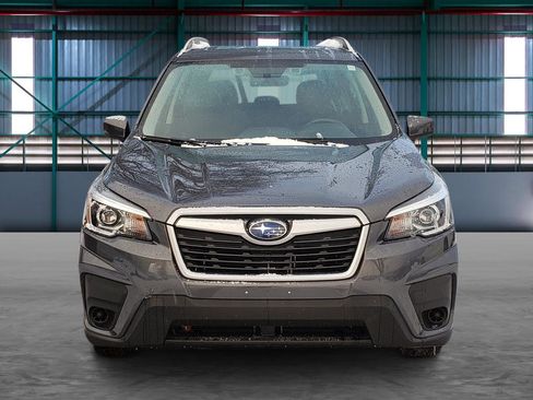 Used 2020 Subaru Forester Premium image 7