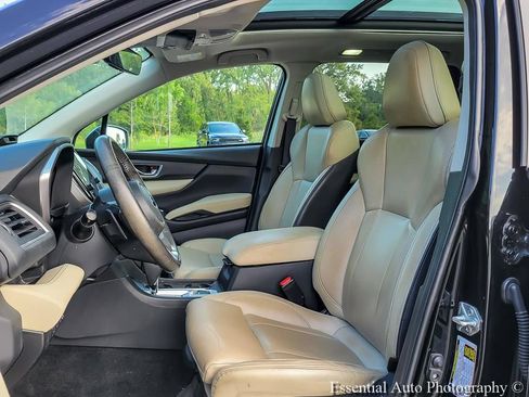 Used 2023 Subaru Ascent Limited w/ Technology Package AWD/4WD image 8