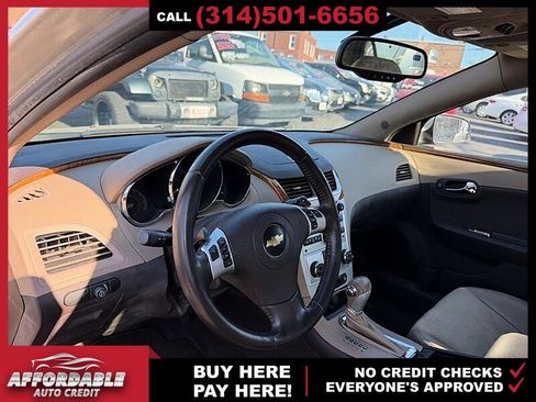 Used 2010 Chevrolet Malibu LT image 9