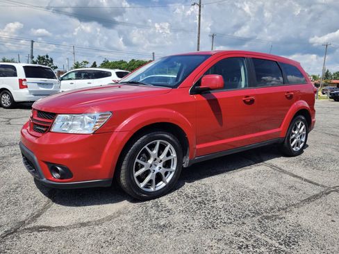 Used 2019 Dodge Journey GT FWD image 8