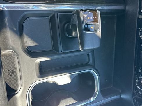 Used 2022 Chevrolet Silverado 1500 LT w/ All Star Edition Plus image 16