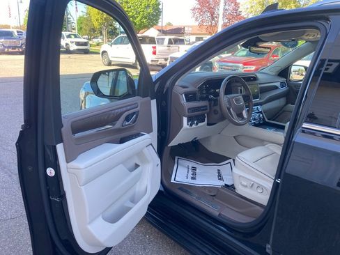 Certified 2024 GMC Yukon Denali w/ Advanced Technology Package AWD/4WD image 20