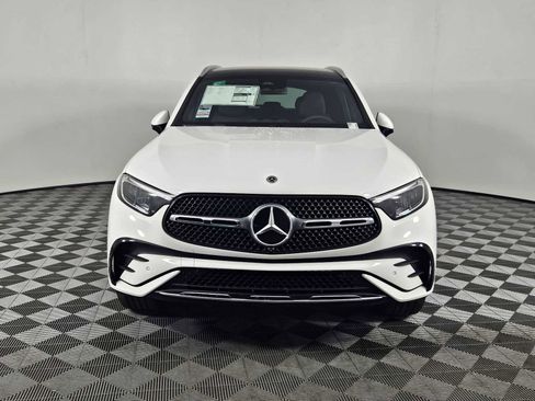 New 2025 Mercedes-Benz GLC 350e 4MATIC image 8