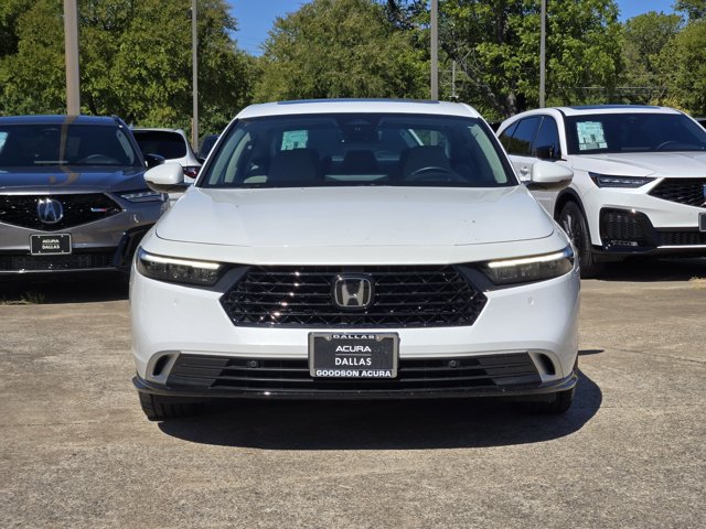 Used 2023 Honda Accord Touring image 3