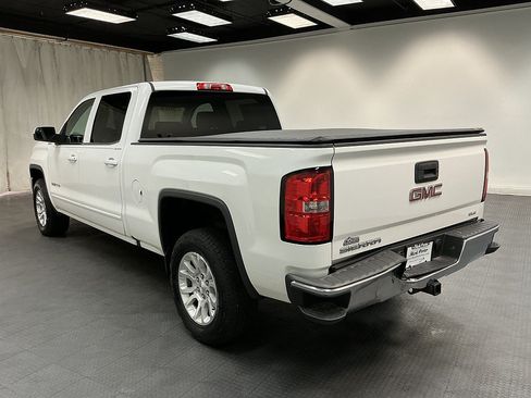 Used 2016 GMC Sierra 1500 SLE w/ SLE Value Package AWD/4WD image 3