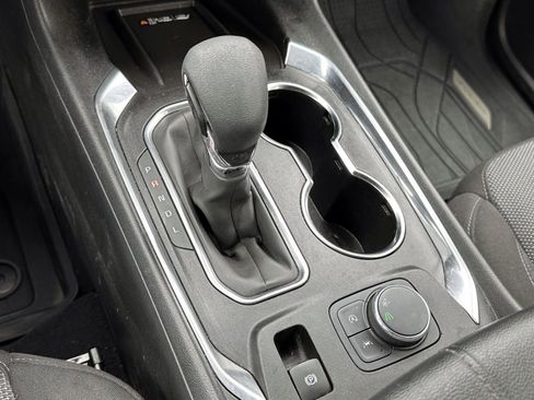 Certified 2024 Chevrolet Traverse LT image 27