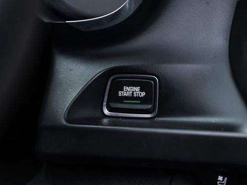Used 2016 Chevrolet Camaro LT RWD image 18