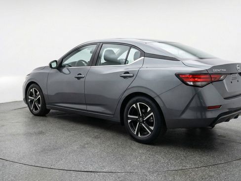 Used 2025 Nissan Sentra SV FWD image 6