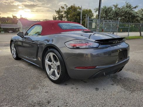Used 2023 Porsche 718 Boxster image 7