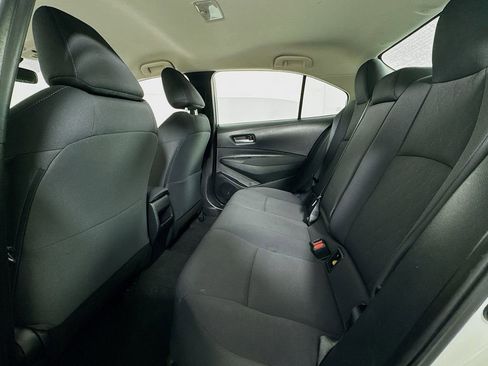 Used 2020 Toyota Corolla LE image 10