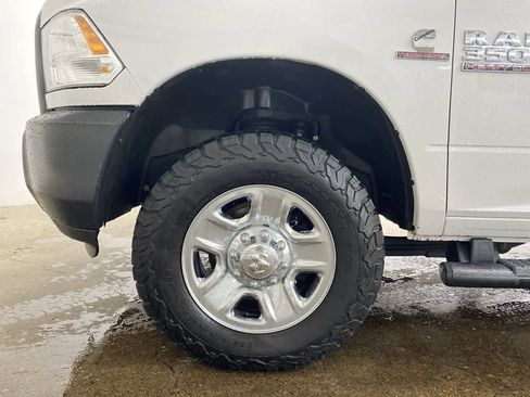 Used 2017 RAM 3500 Tradesman w/ Popular Equipment Group image 11