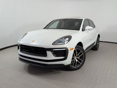 New 2025 Porsche Macan AWD/4WD image 1
