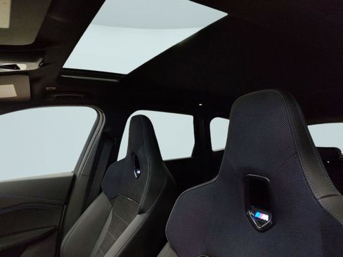 Certified 2025 BMW X1 M35i w/ Premium Package image 14