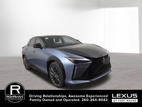 Used 2023 Lexus RZ 450e Premium w/ Accessory Package (2T) AWD/4WD image 5