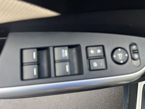 Used 2016 Honda CR-V EX-L image 17