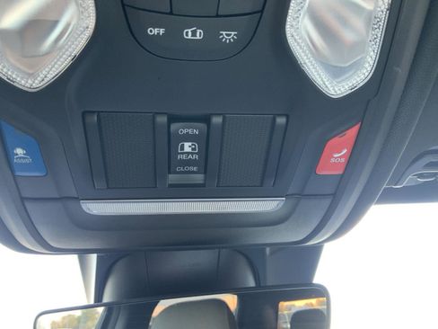 Used 2021 RAM 1500 Big Horn image 53