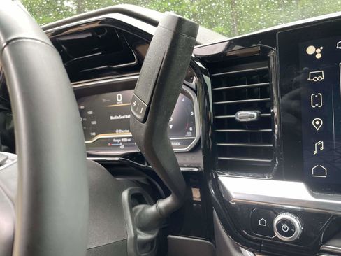 Used 2023 GMC Sierra 1500 Elevation RWD image 19