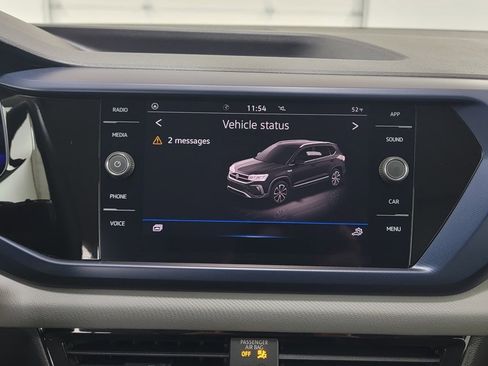 Used 2022 Volkswagen Taos SE image 21