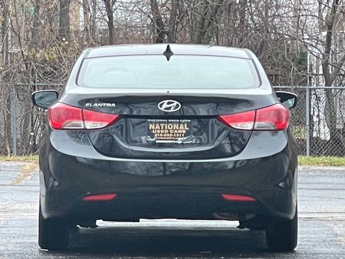 Used 2012 Hyundai Elantra GLS image 21