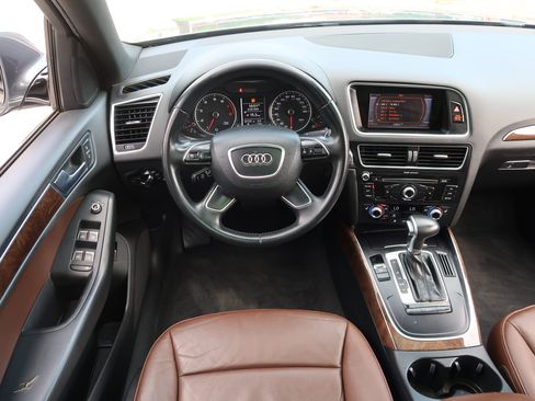 Used 2017 Audi Q5 2.0T Premium image 14