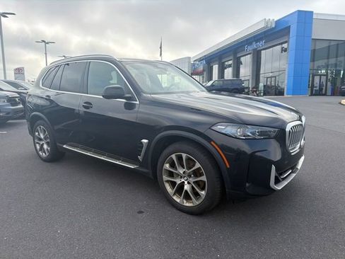 Used 2026 BMW X5 xDrive40i AWD/4WD image 9