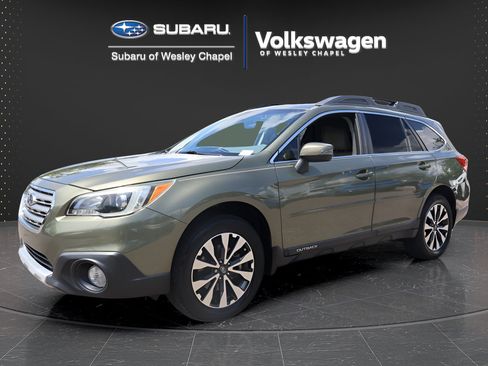 Used 2016 Subaru Outback 3.6R Limited AWD/4WD image 3