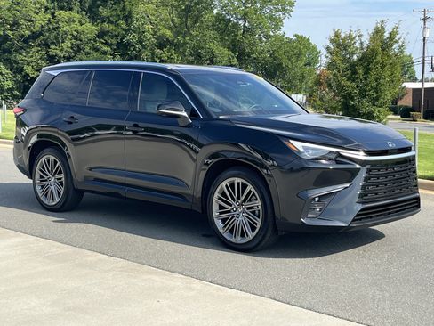 Used 2025 Lexus TX 350 AWD w/ Technology Package image 1